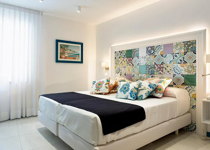 Amalfi Suite Boutique Hotel (Adults Only)